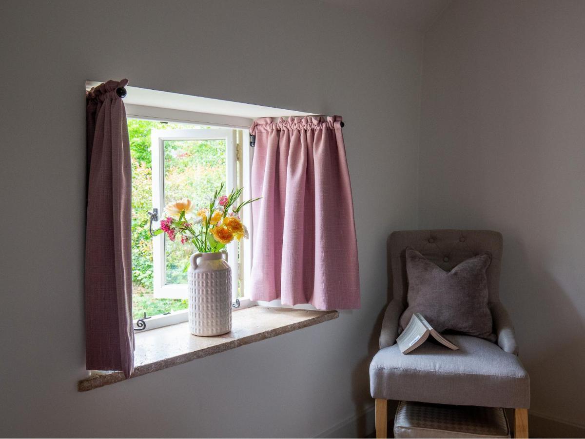 Climbing Rose Cottage - Dog Friendly - Peaceful Cotswold Cottage Adlestrop Kültér fotó